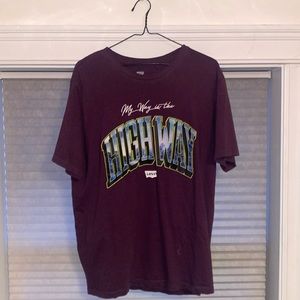 Levi’s “My Way Is The Highway” graphic Tee
